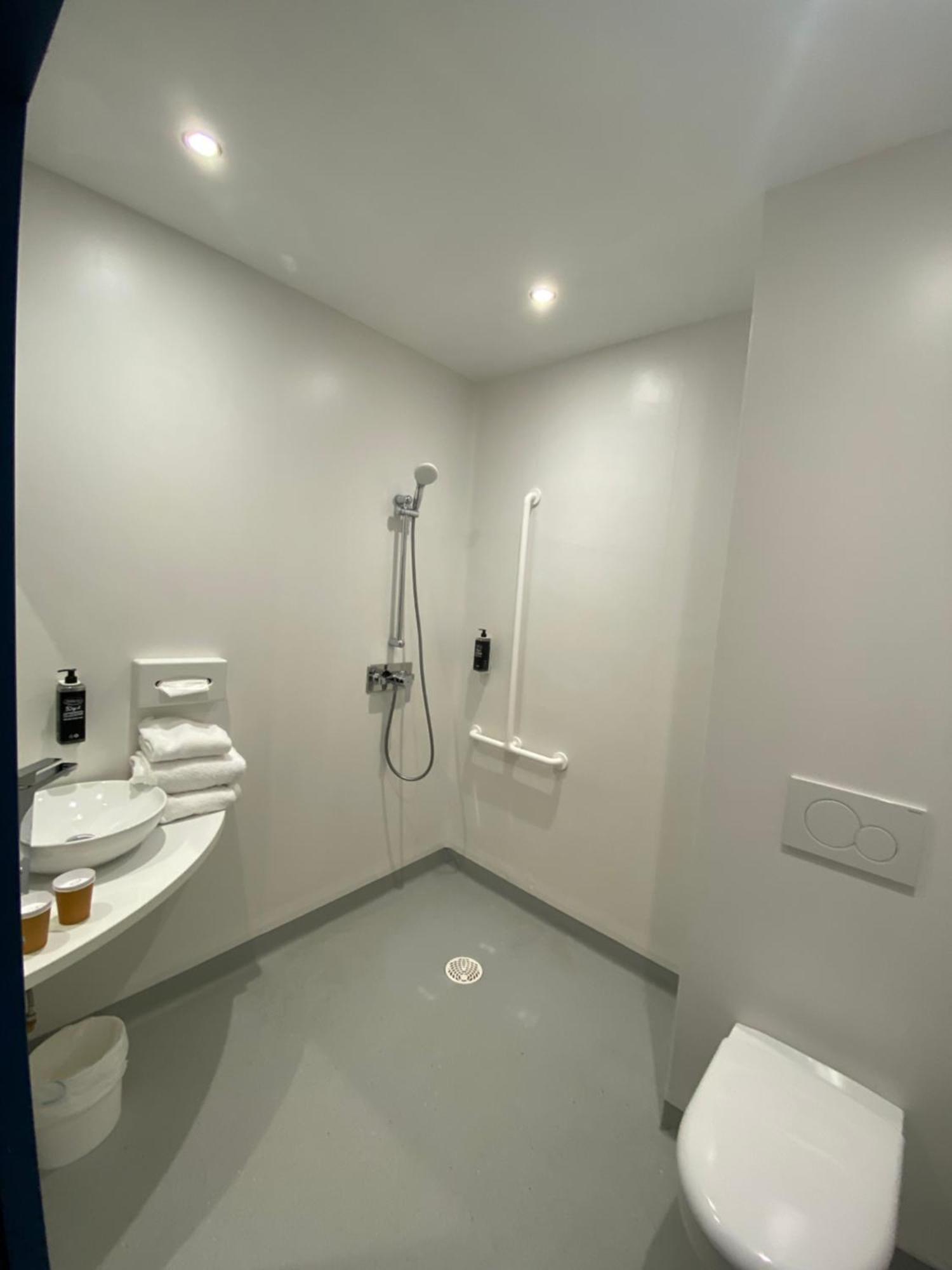 Ibis Budget Loudeac Velodrome Εξωτερικό φωτογραφία